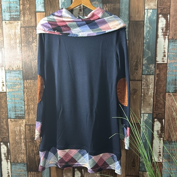 NWOT medium off shoulder we turtle neck patch elbow sweater - Picture 10 of 11